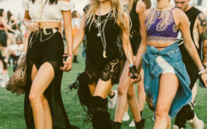 Cum s-au imbracat vedetele in primul weekend al festivalului Coachella