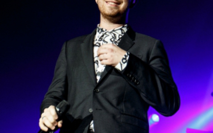 Sam Smith si-a anulat turneul din cauza unei hemoragii pe corzile vocale!