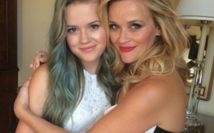 Cat de frumoasa este fiica lui Reese Witherspoon! Vezi cat de mult seamana cu mama ei!