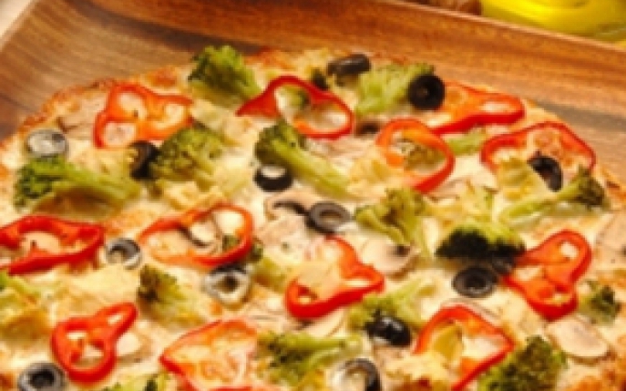 Cea mai sanatoasa pizza: ce sa comanzi si ce sa eviti ca sa nu te ingrasi