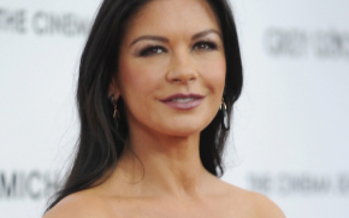 Catherine Zeta-Jones este mai fericita ca oricand! Afla de ce!