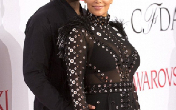 Kim Kardashian este insarcinata cu gemeni? Afla adevarul! 