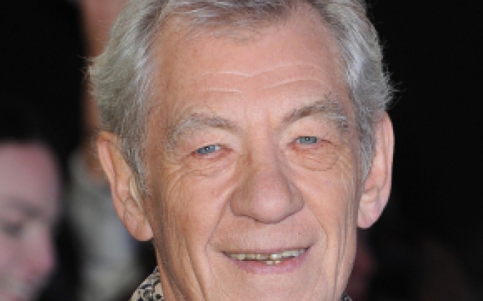 Are 76 de ani si regreta ca nu a recunoscut mai devreme ca este gay! Descopera actorul!