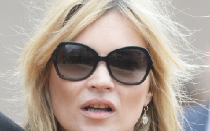 Kate Moss a intrat in vizorul politiei! Afla ce a facut supermodelul! 