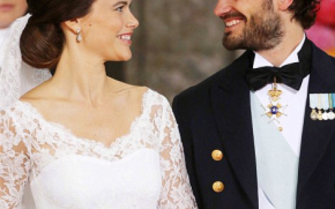 Printul Carl Philip al Suediei s-a insurat cu o femeie care a pozat in revistele pentru barbati!
