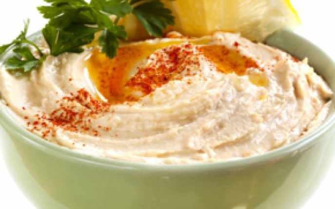 Humus: calorii si beneficii pentru sanatate