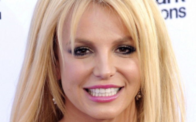 Britney Spears este singura din nou! Uite cum trece peste despartire!