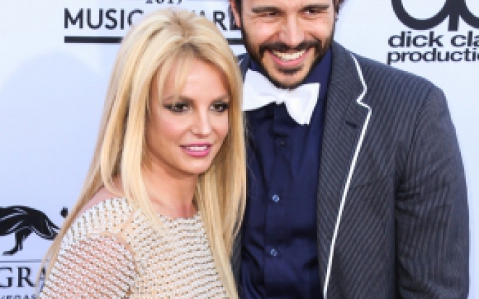 Afla de ce s-a despartit Britney de iubitul ei! 