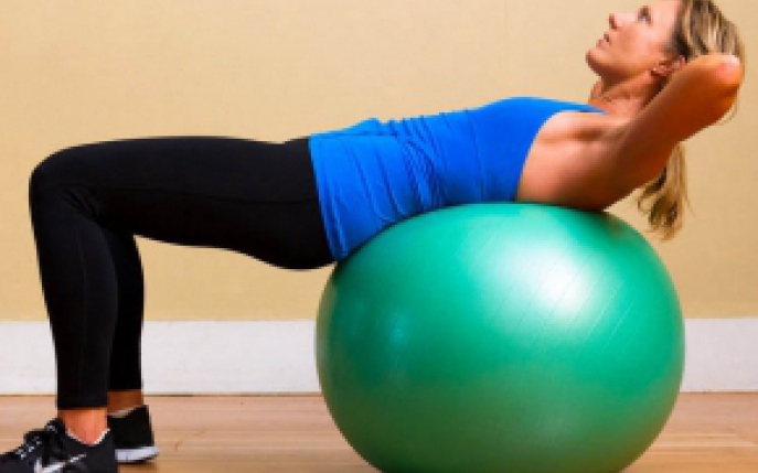 Cele mai eficiente exercitii pentru abdomen la tine acasa