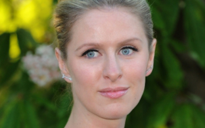 Sora lui Paris Hilton se marita cu un bancher trilionar in fosta resedinta a Printesei Diana!