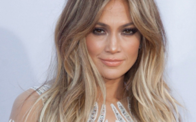J.Lo s-a tuns mai scurt ca niciodata! Vezi cum arata diva in prezent!