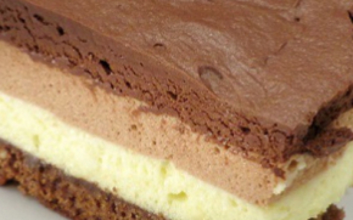 Trois Chocolat: prajitura frantuzeasca cu trei tipuri de ciocolata