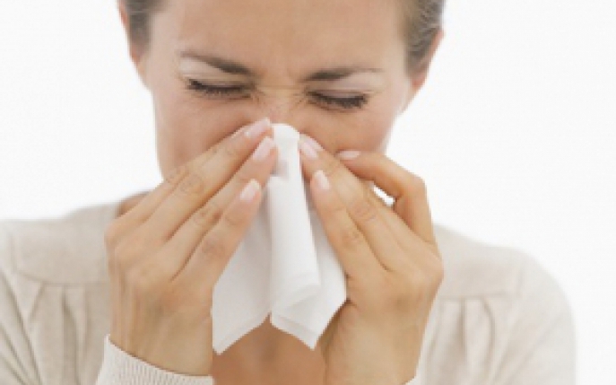 Alergia la praf: tratamente naturiste prin care o combati