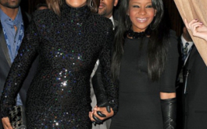 Inmormantarea lui Bobbi Kristina s-a transformat intr-un circ!