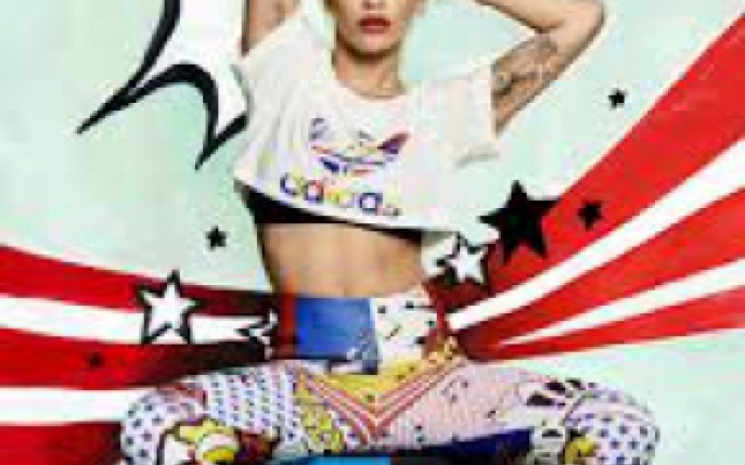 Cele mai cool haine ale verii: poarta pop-art!