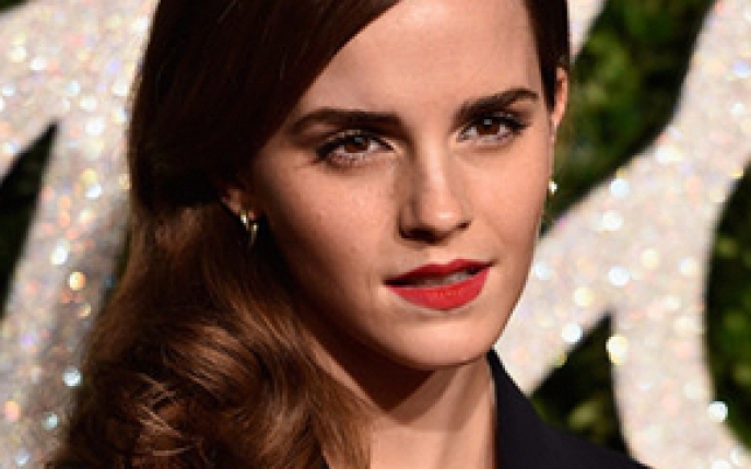 Miscarea feminista se muta in lumea modei! Vezi campania Emmei Watson!