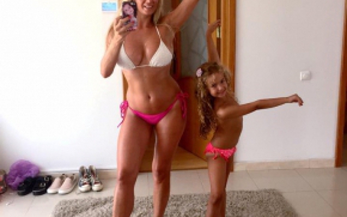 Andreea Banica, taxata dur de fani: Hranesti obsesia pedofililor!