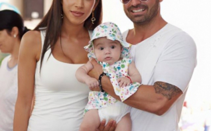 Pepe si-a botezat fiica! Afla ce nasi a ales si vezi primele imagini de la fericitul eveniment!