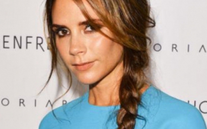 Cum s-a schimbat Victoria Beckham de-a lungul timpului