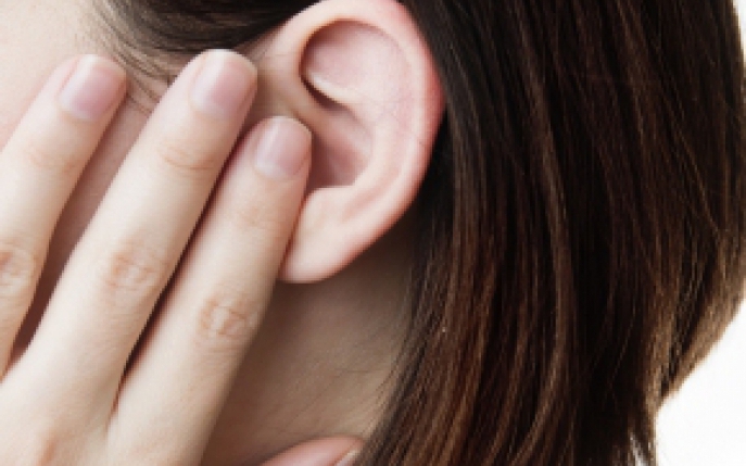 Ce spray auricular să alegi pentru curățarea urechilor