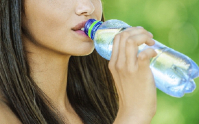 dieta cu apa minerala pierde feminina de grăsime de grăsime