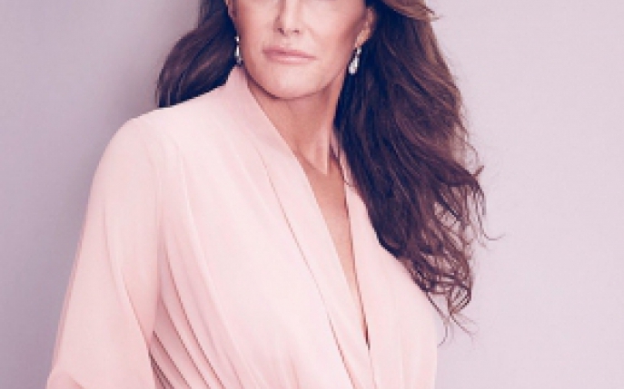 A fost barbat, iar acum se imbraca mai bine decat o femeie! Inspira-te din stilul lui Caitlyn Jenner! 