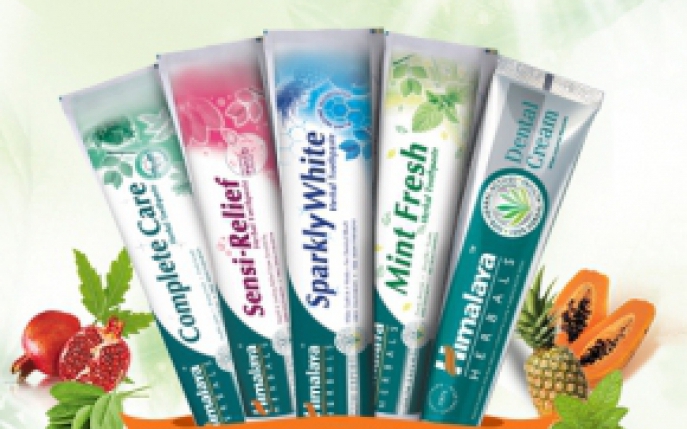 Protejeaza-ti dintii in orice etapa a vietii te-ai afla cu gama de paste de dinti Himalaya!