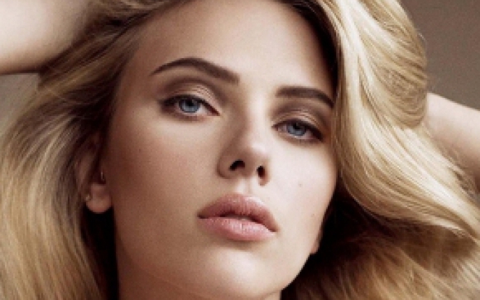 Top 5 filme cu sex simbolul Scarlett Johansson