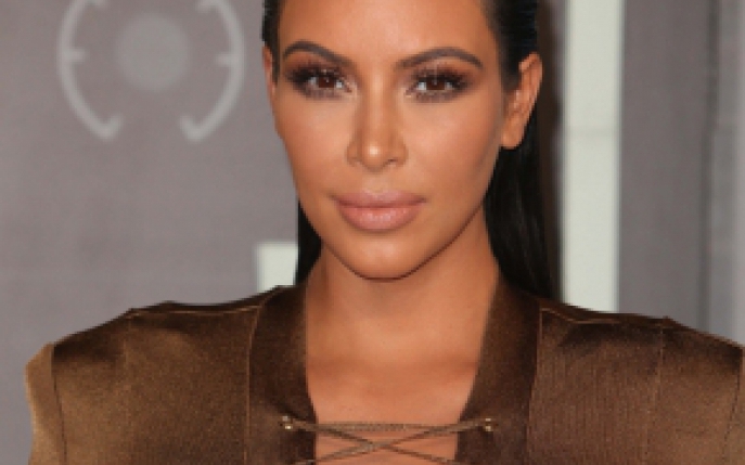 Afla secretele de frumusete ale surorilor Kardashian!