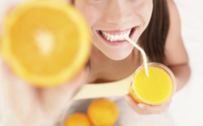 Esti o persoana activa? Trebuie sa iei vitamina C. Afla de ce!