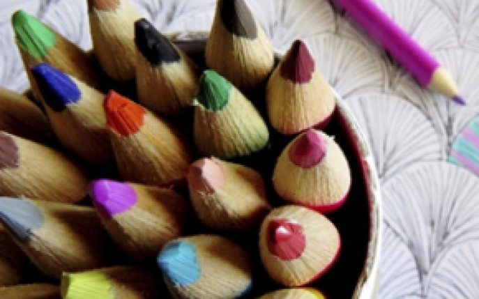 Stimuleaza-ti creativitatea cu jocuri de colorat pentru adulti: 8 lucruri pe care nu le stiai
