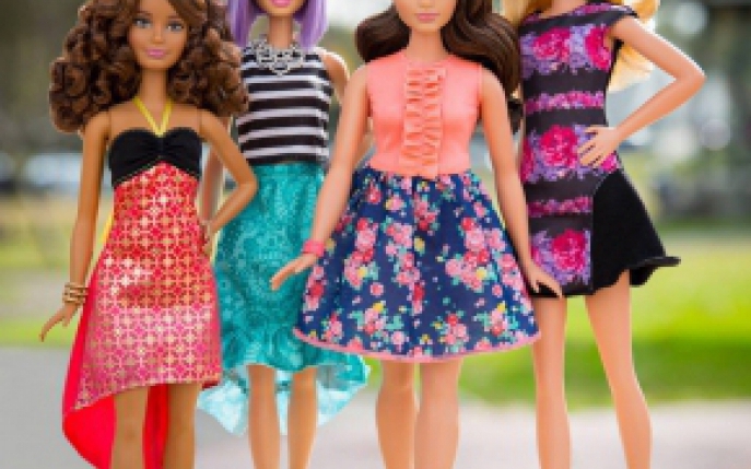 Uite cum arata noile papusi Barbie! 