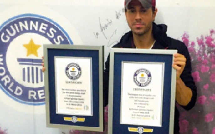 Enrique Iglesias a stabilit doua recorduri mondiale Guiness!