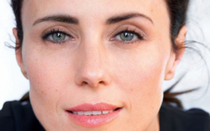 Vrei sa ai o piele sanatoasa si radianta chiar si la menopauza? Afla ce trebuie sa faci!