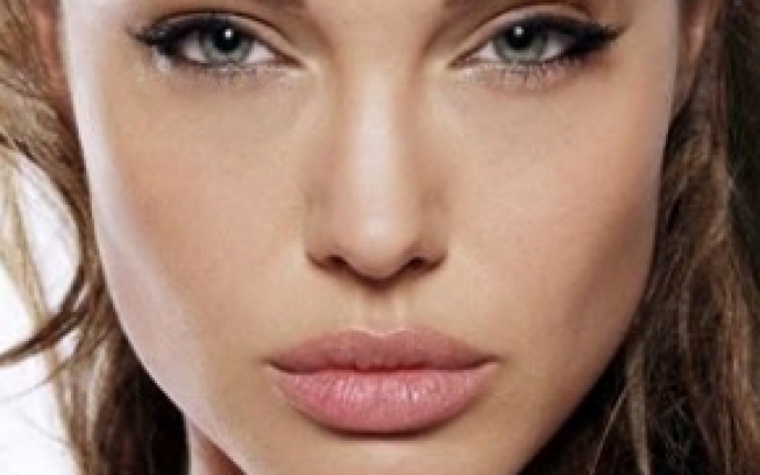Buzele perfecte: Diva Hair iti ofera solutii pentru orice problema
