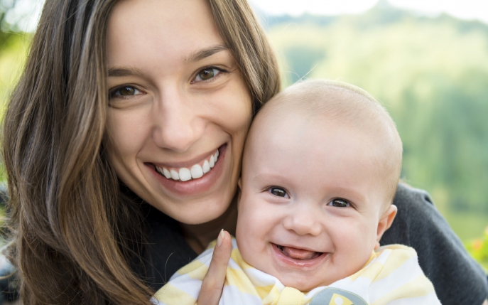 De ce zâmbesc bebelușii? Descoperă concluziile unui studiu surprinzător!
