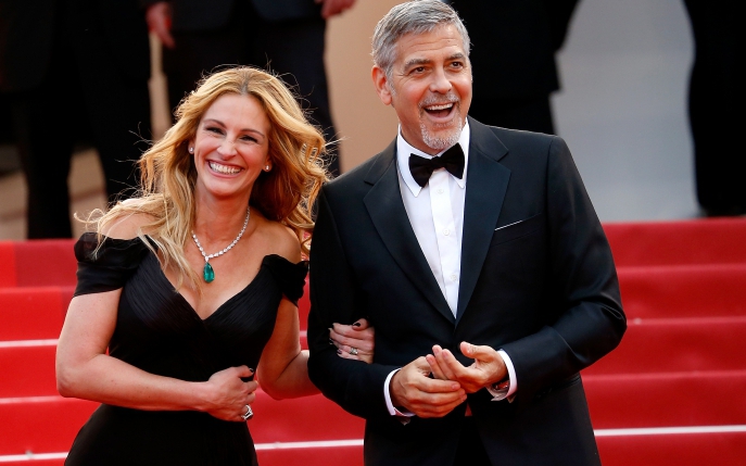 Cea mai controversată apariţie de la Cannes: Julia Roberts, desculţă