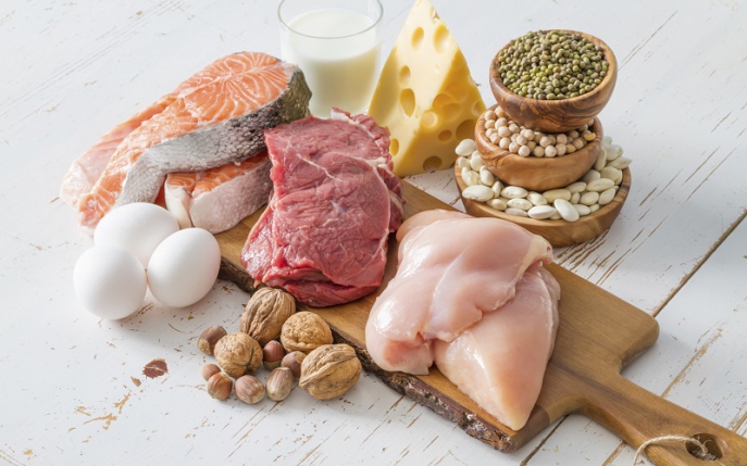 Proteinele îngrașă? Mituri și adevăruri despre proteine în dietă