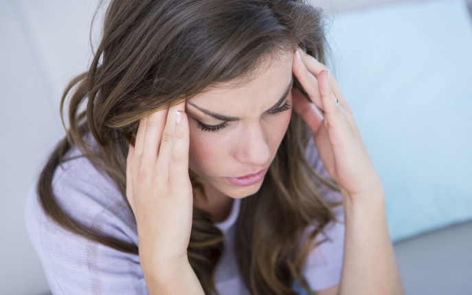 Ce zone să masezi la cap ca să îți treacă migrena