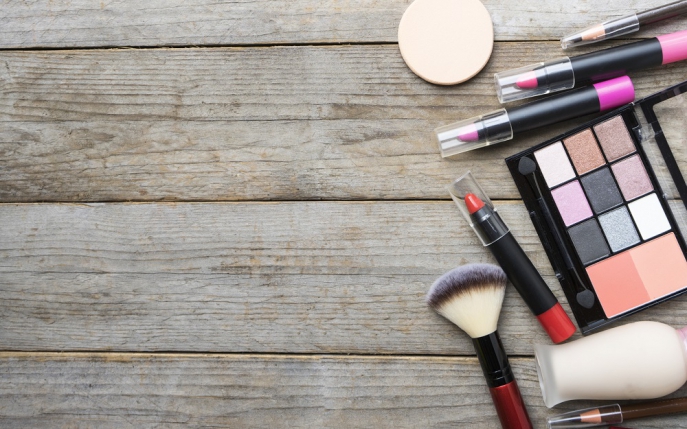 Ce cosmetice poți cumpăra de Black Friday 2016