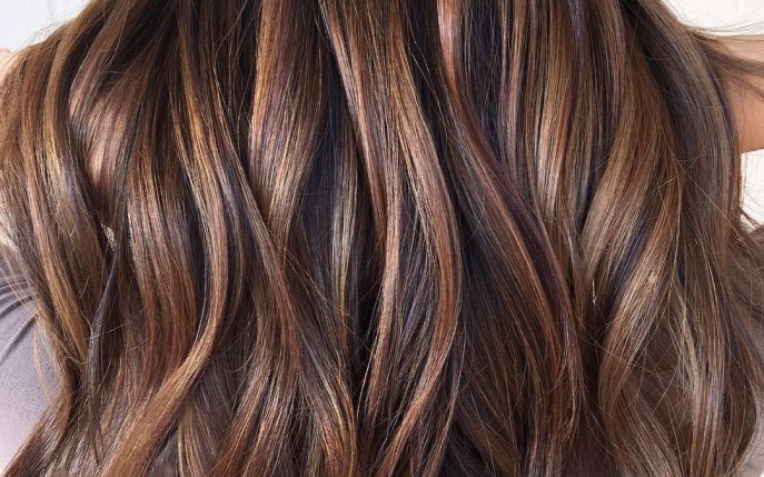 Cel mai bizar trend al momentului în beauty: vopsirea părului cu Nutella!