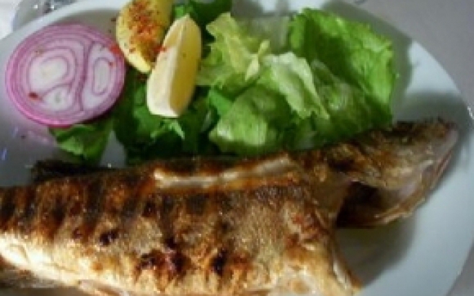 Rasfata-te intr-un mod sanatos cu pangasius pe gratar