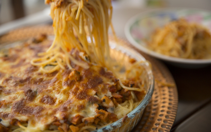 Un deliciu italian: spaghete la cuptor