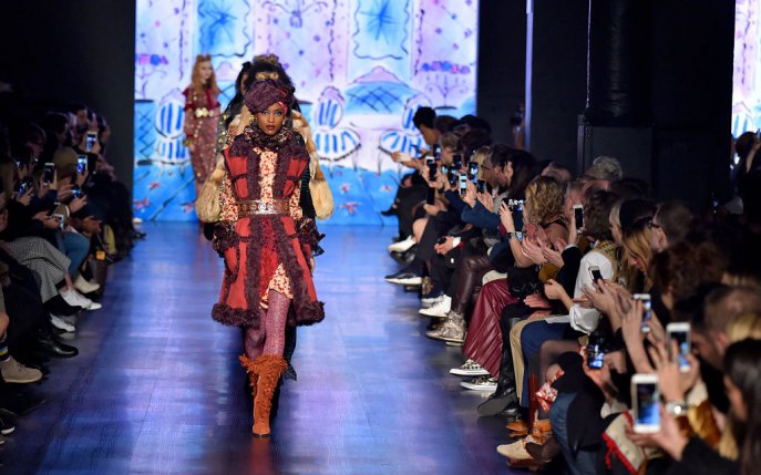 Cele mai frumoase ținute de la New York Fashion Week 2017