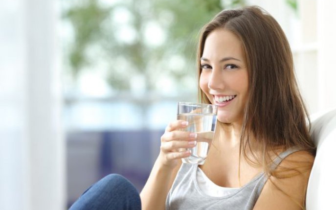 5 trucuri care previn retenţia de apă