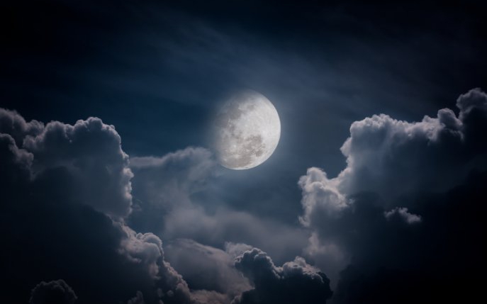 Luna este în Capricorn până pe 19 aprilie: O mare durere apasă două zodii