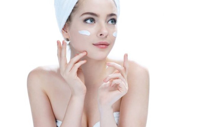 Cum să îmbunătăţeşti eficienţa produselor tale cosmetice