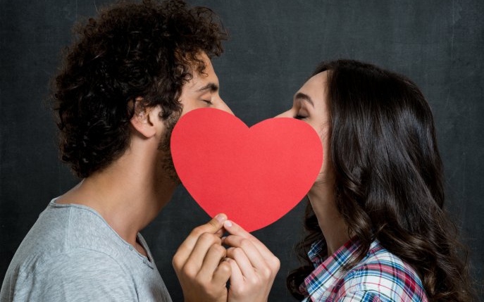Ce spune locul în care te sărută prima dată despre viitorul relației voastre