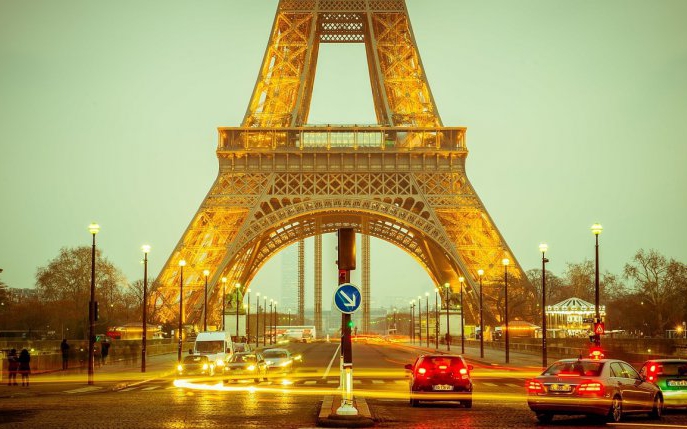 Sindromul Paris sau stresul de a ajunge în capitala Franței