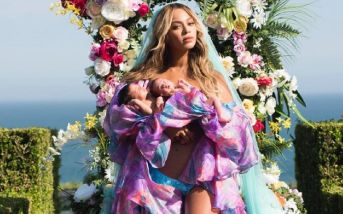 Beyonce a postat prima imagine cu gemenii Rumi și Sir